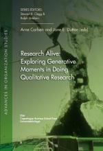 Bogcover til Research alive